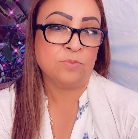 Meet your Posher, Rocio - Picture 1 of 1